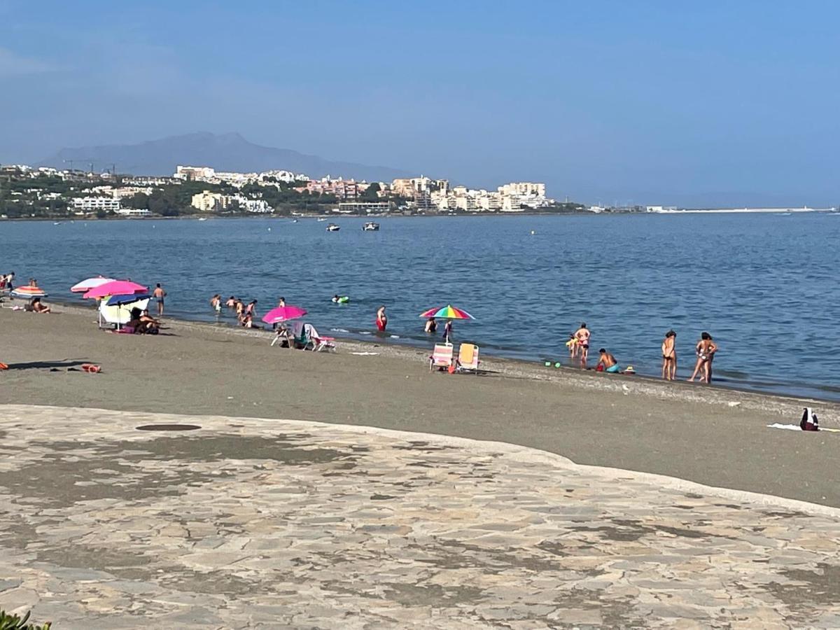 El Lobo De Mar Estepona Eksteriør billede